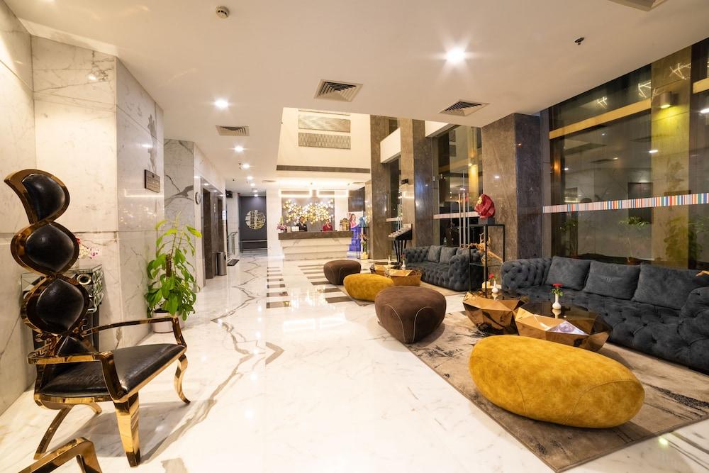 Lemon Tree Premier, Malad, Mumbai Otel Dış mekan fotoğraf